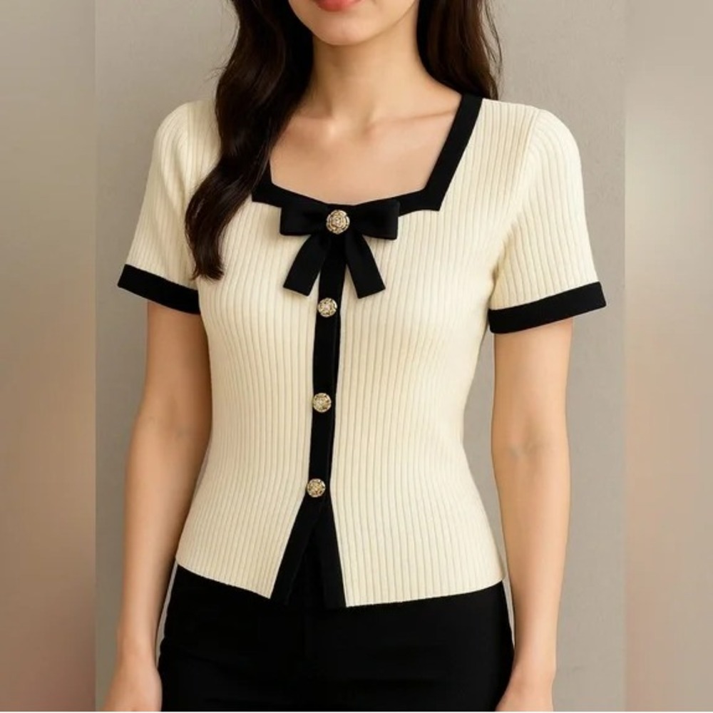 Coquette Knit Top Cardigan Roses Bows Short Sleeves Medium Ivory‎ Black Preppy